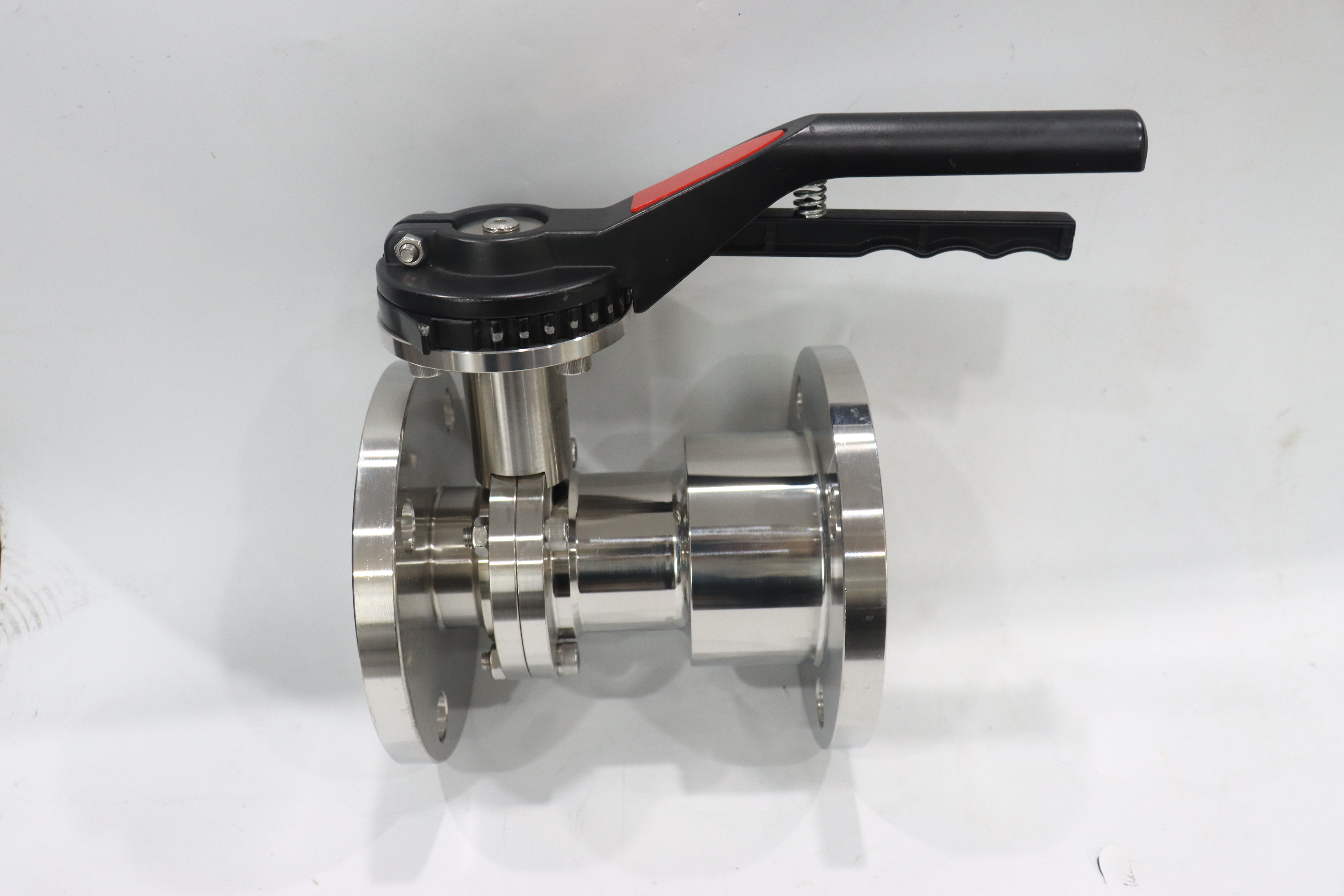 Sanitary stainless steel flange integrated butterfly valve