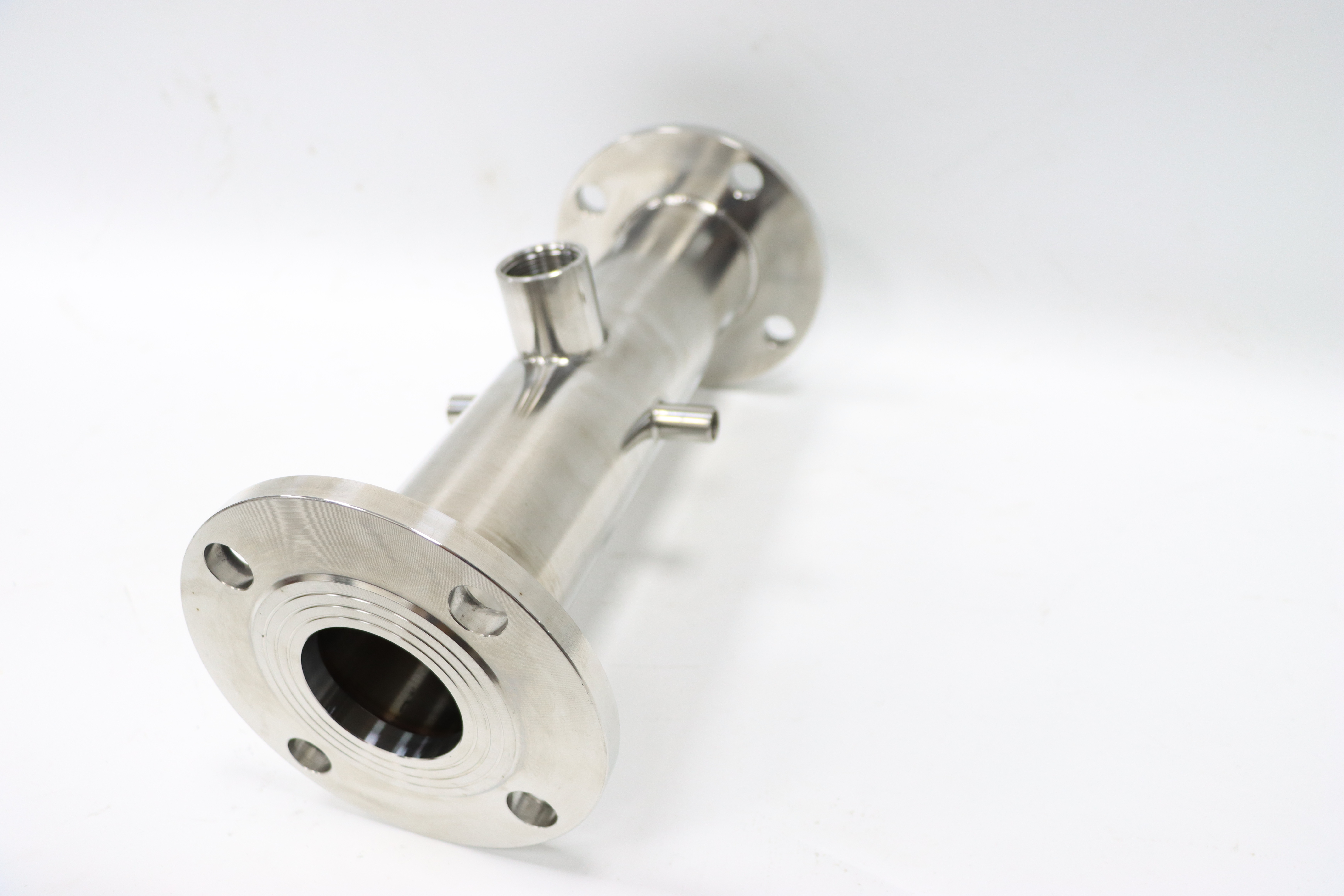 Stainless steel constant pressure reducing five-way welded flange pipe fitting