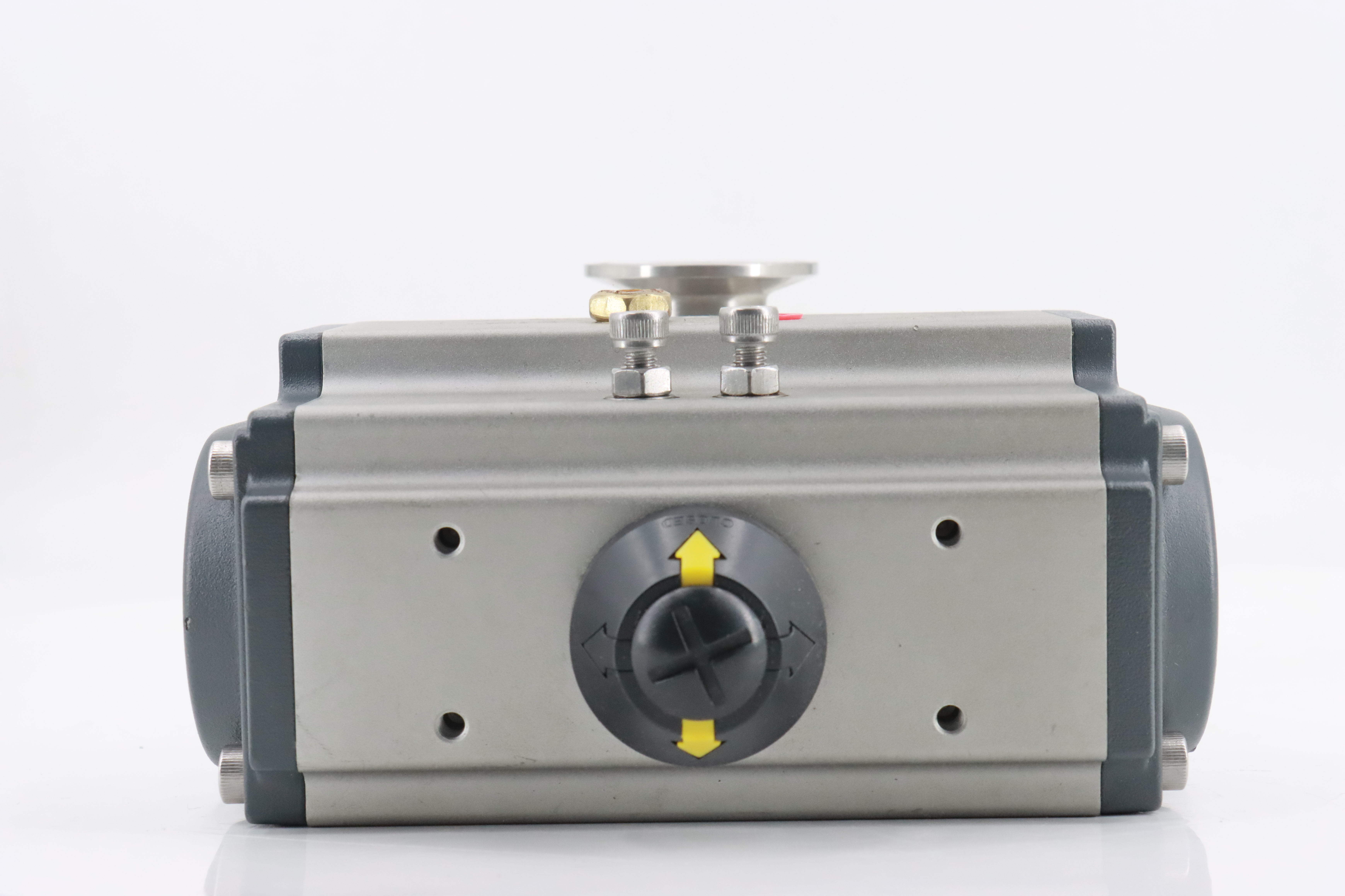 Sanitary stainless steel three-piece pneumatic ball valve