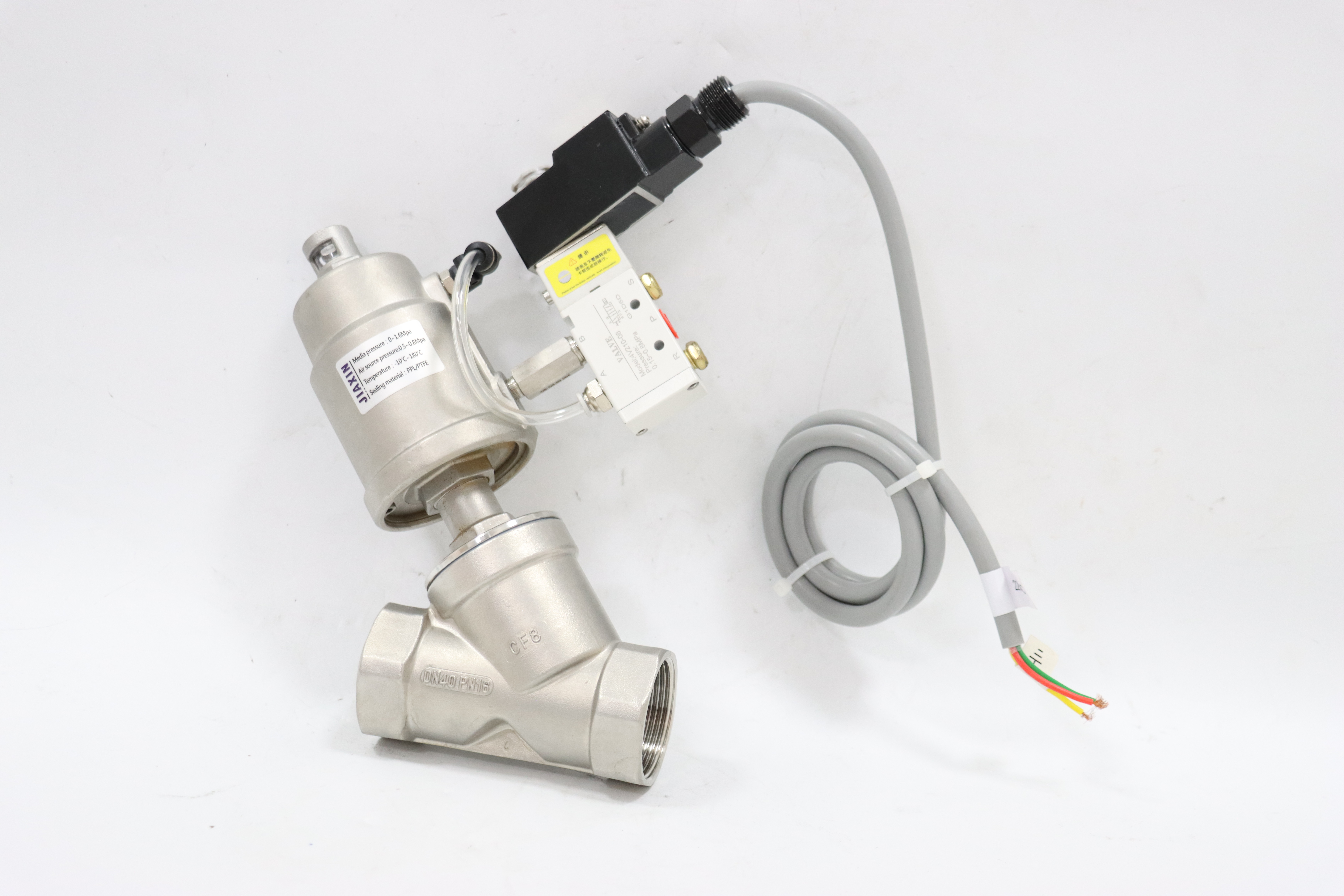 Stainless Steel Sanitary Pneumatic Threaded Piston Angle Seat Valve